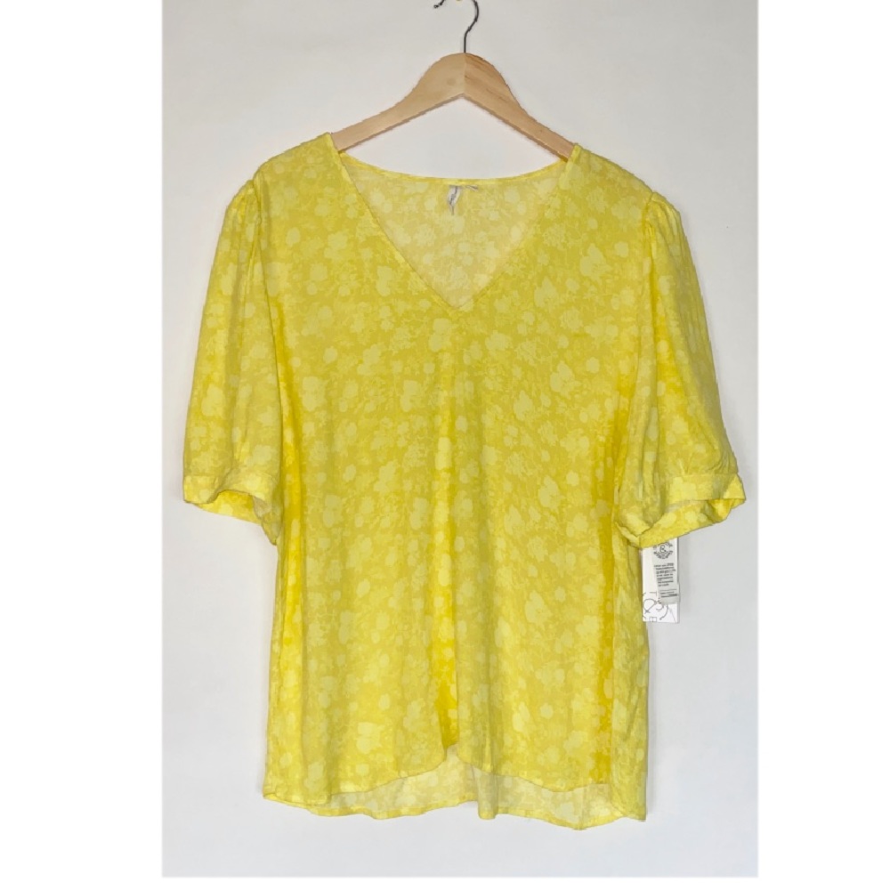 Treasure & Bond Floral Vintage Inspired Blouse - Picture 3 of 8